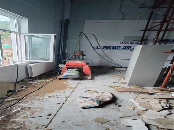 武平地基基础下沉墙体裂缝加固注浆顶升施工