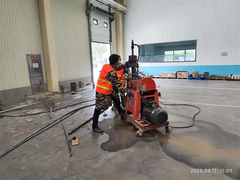 武平厂房地面下沉塌陷注浆加固施工